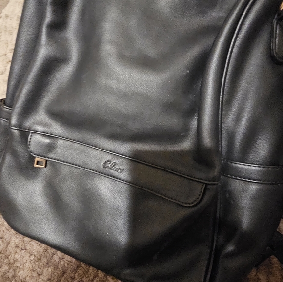 Black purse/backpack - Picture 2 of 7